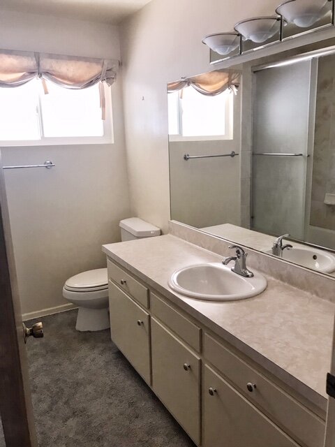 DIY Bathroom Makeover