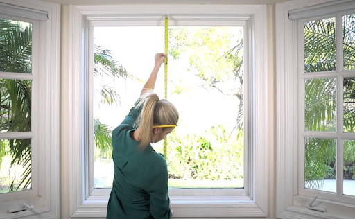 How To Hang Curtains